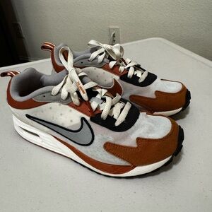 Nike Air Max Solo "Texas Longhorns" shoe